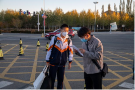 市第一中学.png