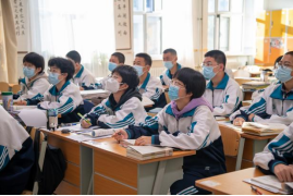 市第一中学3.png
